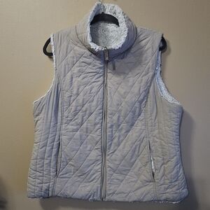 Weatherproof Women's Size XL Quilted Vest Faux Fur Lined